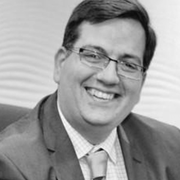 Zisis Kozlakidis, PhD AKC MBA FLS Image