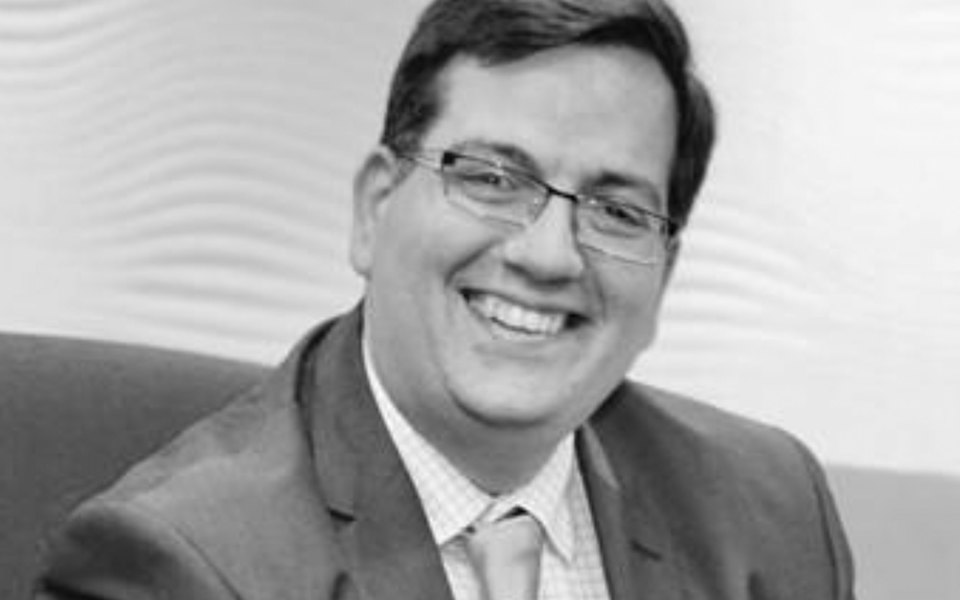 Zisis Kozlakidis, PhD AKC MBA FLS Image